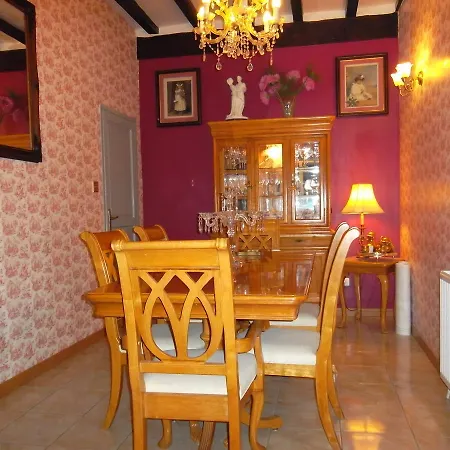 La Grange Delhoume Bed & Breakfast