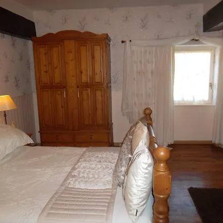La Grange Delhoume Bed & Breakfast