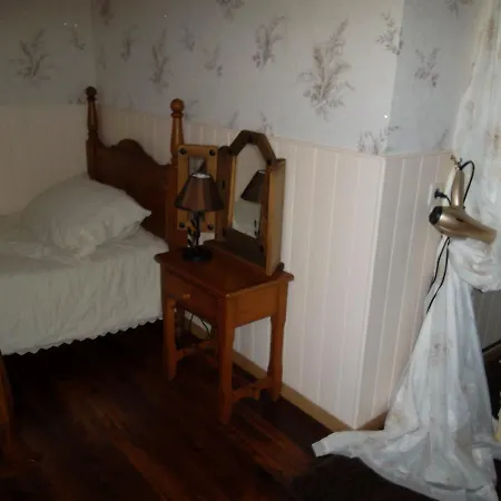 La Grange Delhoume Bed & Breakfast *